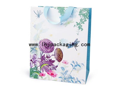 paper bag, custom bag, custom paper bag, luxury custom bag, cosmetic paper bag, paper cosmetic bag